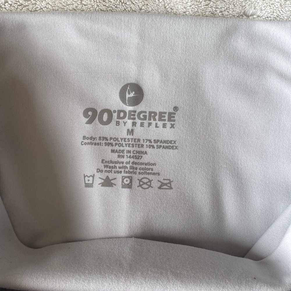 90 Degree By Flex LT. Gray Size M - Picture 4 of 6